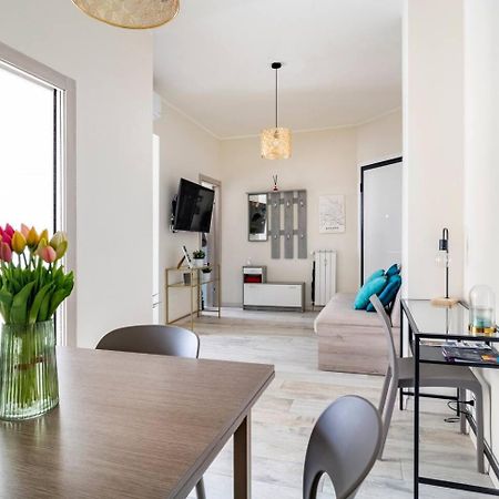 Snt Apartment - City Center Бергамо Экстерьер фото